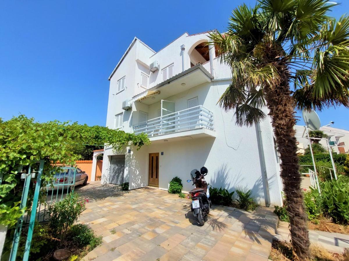Apartments Neva & Neva Beach House Srima Exterior foto